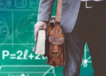 Starting this month, teaching staff can activate the cards for loading the teaching career bonus in the amount of 1,500 lei