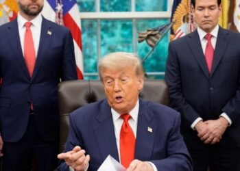 The US Senate, albeit with a Republican majority, decides to restrict Trump’s war powers. The US operation against Iran must stop
