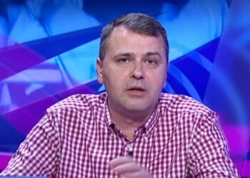 Gigi Becali, to Vali Moraru: “Why are you so upset? You make those faces and look with smaller eyes” VIDEO