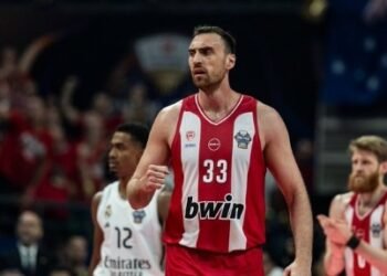 Madness in Athens in the Euroleague final. The team that beat Real Madrid