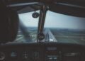 The first tests in which artificial intelligence drives airplanes are being done. Opportunity or danger for the industry