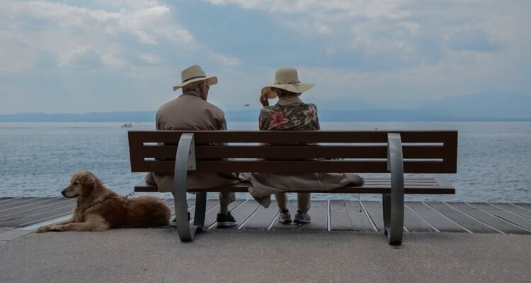 Retirees living in one of the 10 countries on the list do not know what the problem is