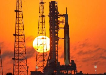 NASA: Seeking creators to narrate Artemis missions