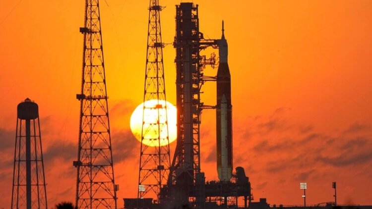 NASA: Seeking creators to narrate Artemis missions