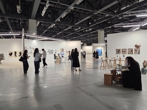 How many art fairs are too many?