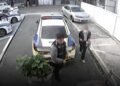 Security guard finds gold in discarded rice cooker. What follows surprises many