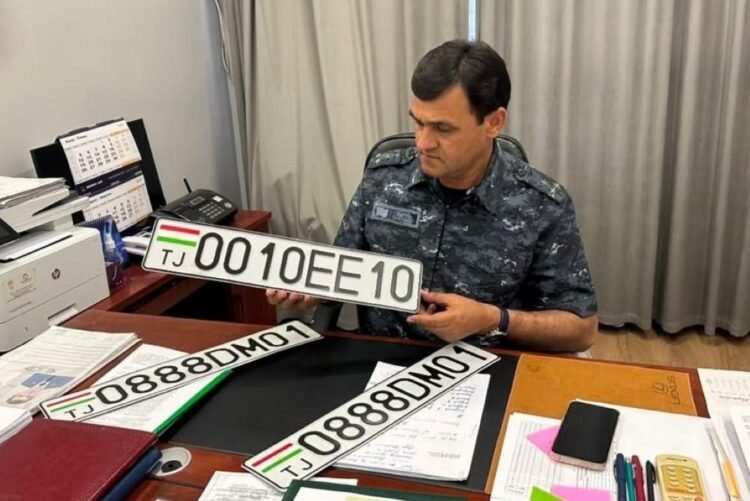 Fake license plates seized at Dushanbe airport