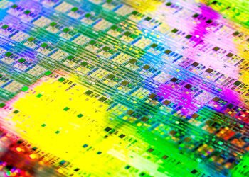 Program offers semiconductor courses in summer