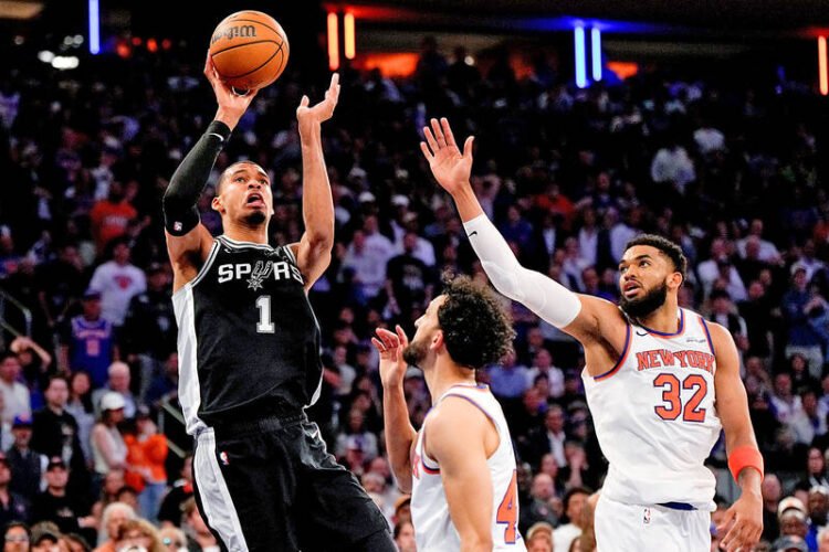 Spurs snap Knicks win streak