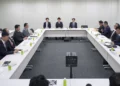 Japan eyes responsibility of social media users during elections