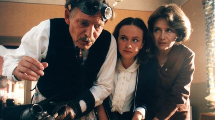 QUIZ: Do you recognize the legendary film phrases of Czech and Slovak classics? Famous comedies from the 80s, but also a hit from 2023, who can guess the full number? – From the screen and behind it – Cocktail