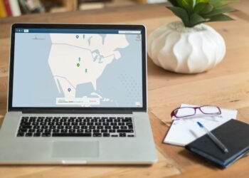 Some Flow customers continue reporting service issues despite restoration announcement