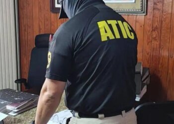 Atic investigates hospitals and seizes documents in the SIT