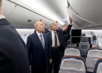 VIDEO: Putin was shown new planes, assembled mainly from Russian parts – World – News
