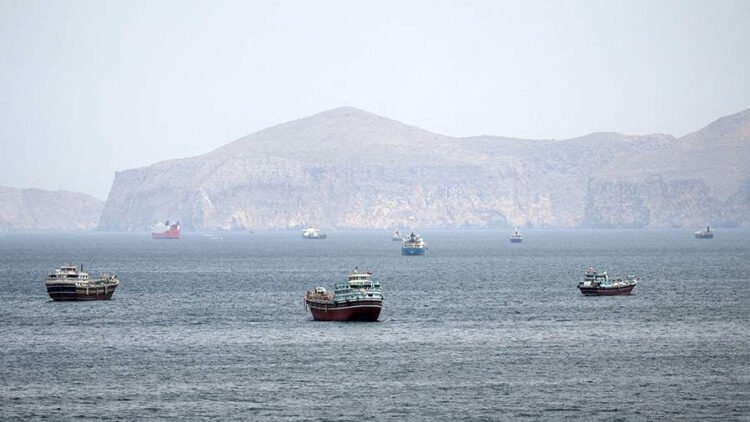 US demands opening of Strait of Hormuz as key condition for talks with Iran