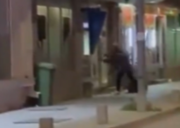 VIDEO | A man was swinging an ax at an ATM in Resen, he was not gentle