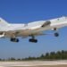 Russian military pride ended in flames. The dramatic fall of the dreaded Tu-22M3 was caught on video – World – News