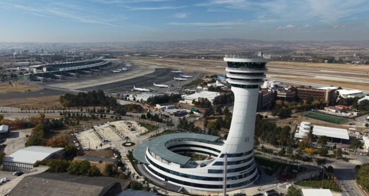 Incredible architectural error at Ankara Esenboğa Airport! blind tower