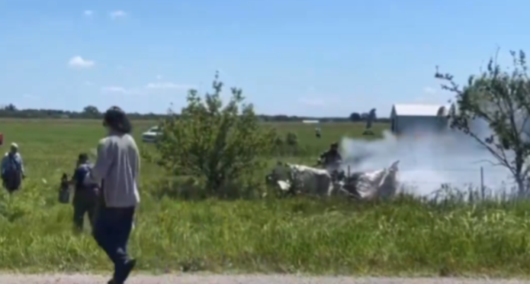 VIDEO | A plane carrying paratroopers crashed in America, 12 people died