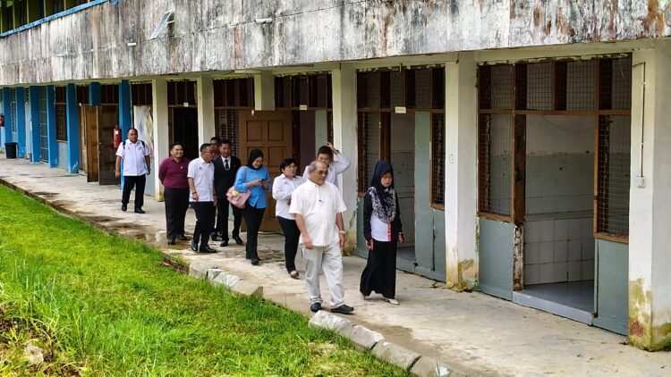 Fatimah urges urgent action over unsafe girls’ hostel at SMK Dalat