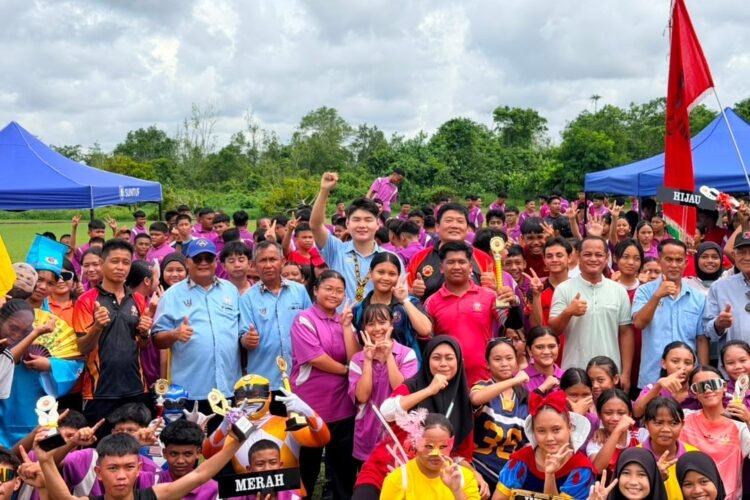 Balance of sports and studies key to success, says Bawang Assan rep