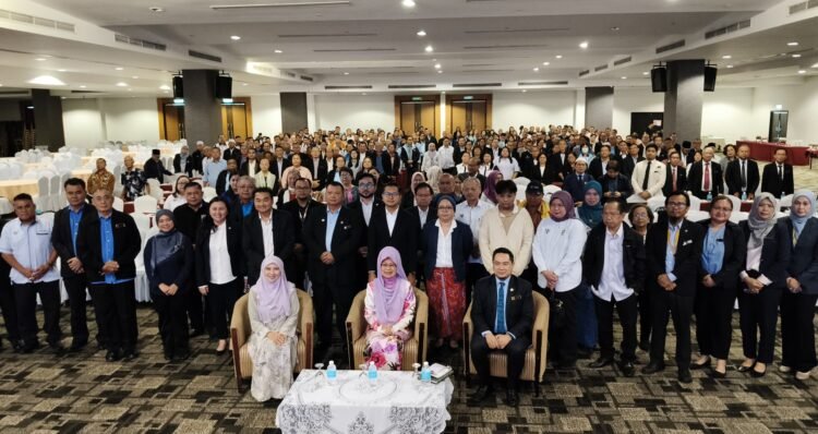 Stay alert to child grooming threats, warns minister