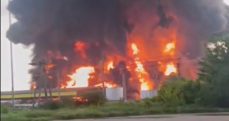 When Putin rejected the peace offer, UAVs took off: St. Petersburg burned again