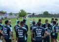 The Panamanian fans support the national team in their last open training session