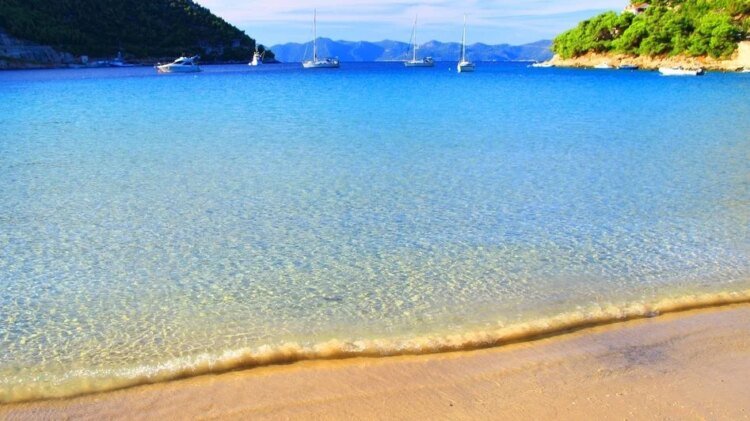 Forget the crowds in Dalmatia: This hidden bay on Pelješac still looks like the Adriatic from 30 years ago