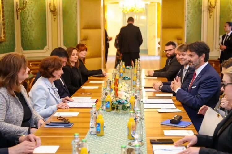 Kalinjak: Macedonia is unjustifiably waiting too long at the doors of the EU