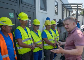 VIDEO: Fico came to see the workers in 37-degree heat: Working in such heat is on the verge of heroism – Domestic – News