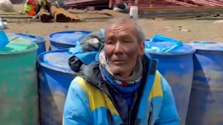 Mt. Everest guide found crawling to base camp after being missing for days