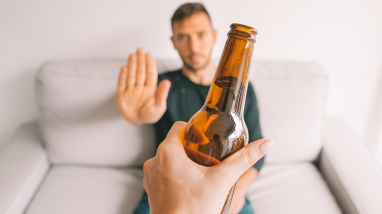Almost half of preventable cancers are caused by two bad habits. Which vices should we forget? – Health and prevention – Health