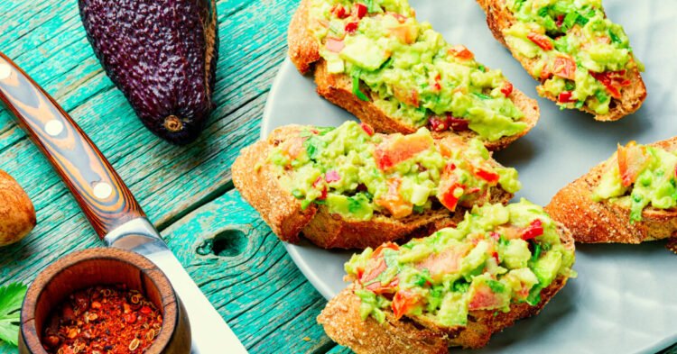 Do you eat avocados every day? Here’s what happens to your cholesterol