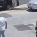 Piraeus: The moment when the two brothers try to escape from the 77-year-old man with the trident (video)