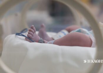 Traffic accident in Kranidi: The 4-month-old baby is in extremely critical condition – The surgery has been completed