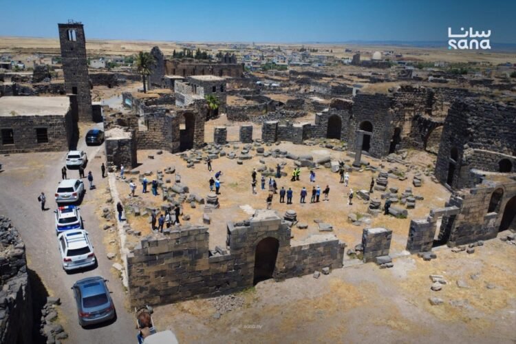 Spain’s envoy tours ancient Bosra al-Sham, highlights Syria’s archaeological heritage