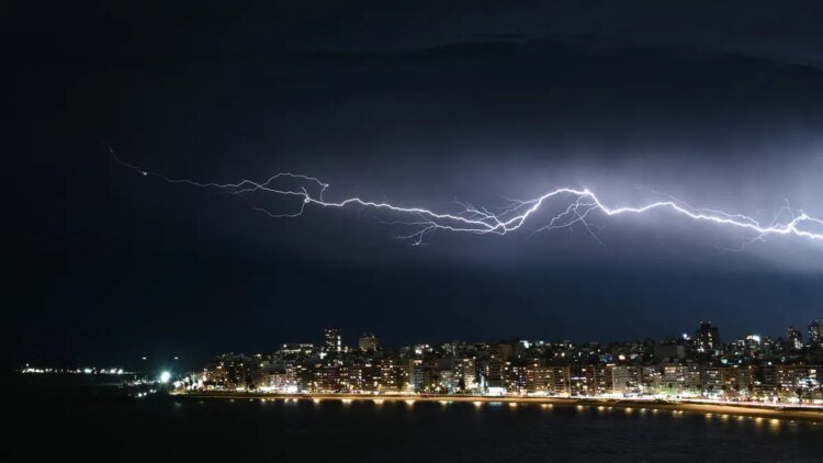 Meteorologist announces rain and possible storms in Uruguay: when will they arrive and what will the weekend be like?