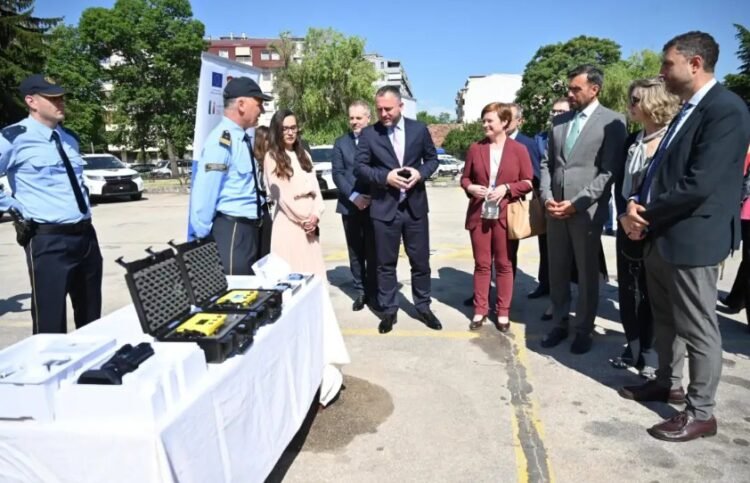 The Ministry of the Interior received new vehicles and equipment from the EU to combat migrant smuggling