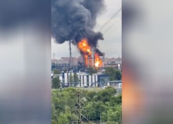 Ukraine launches largest attack on Moscow since start of full-scale war