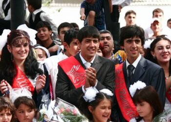 Dushanbe police called on parents to keep an eye on their children during graduation events