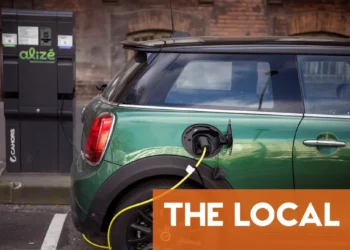 France to get 240,000 more electric car charging points by 2030
