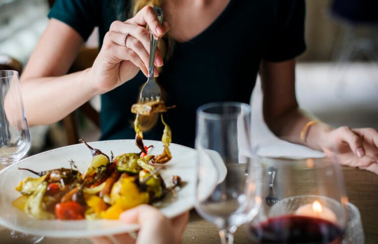 Eat No Solo: Eating alone is becoming the norm: One app wants to fix that