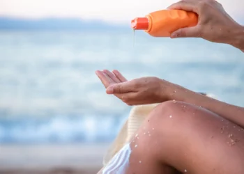 It is known why our parents almost never used sunscreen at sea