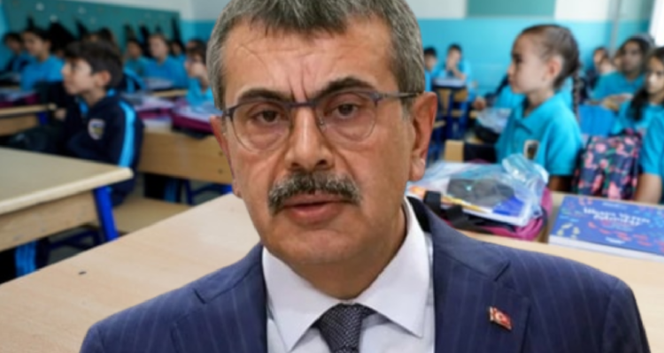 https://www.sozcu.com.tr/ara-tatiller-icin-karar-verildi-p326969