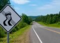 Those who see the 4-striped car sign on the road will be relieved: Most drivers do not know its meaning.