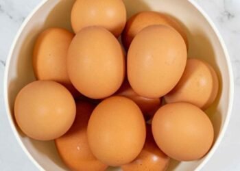 The only thing you should not do to the eggs you buy has been revealed