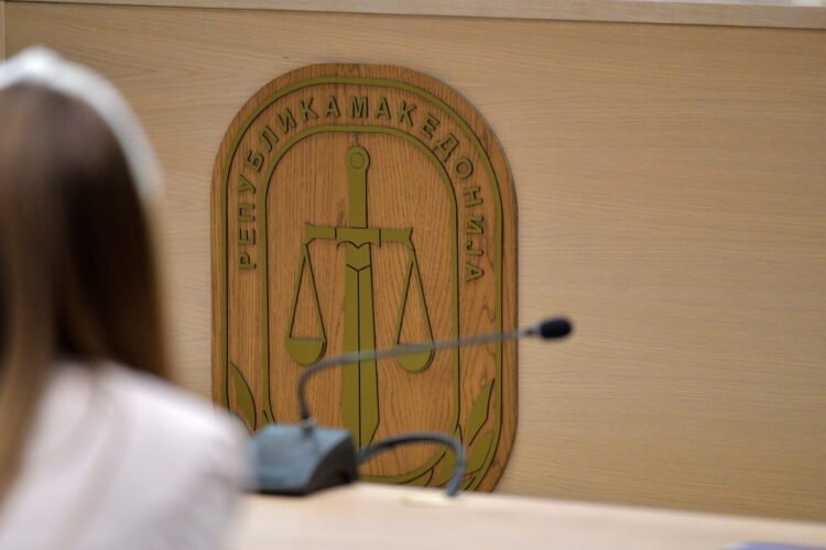 The Criminal Council accepted the guarantee: On S.B. his detention was lifted