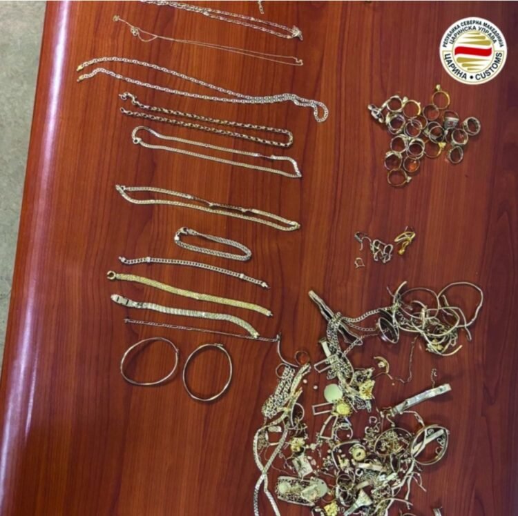 Prevented smuggling of gold worth 1.5 million denars in Blace