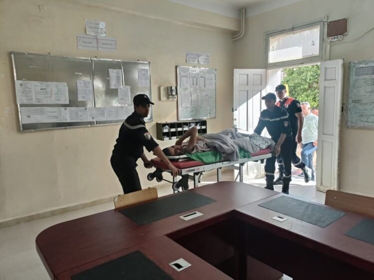 In pictures: Civil Protection in M’sila transports a baccalaureate candidate to the examination center